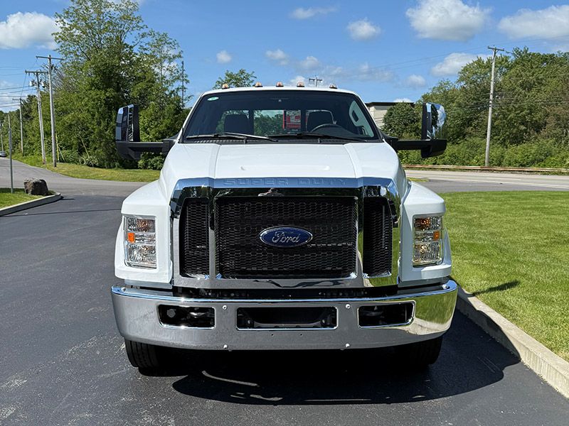 2025 Ford F750 (Key# 1963) 6